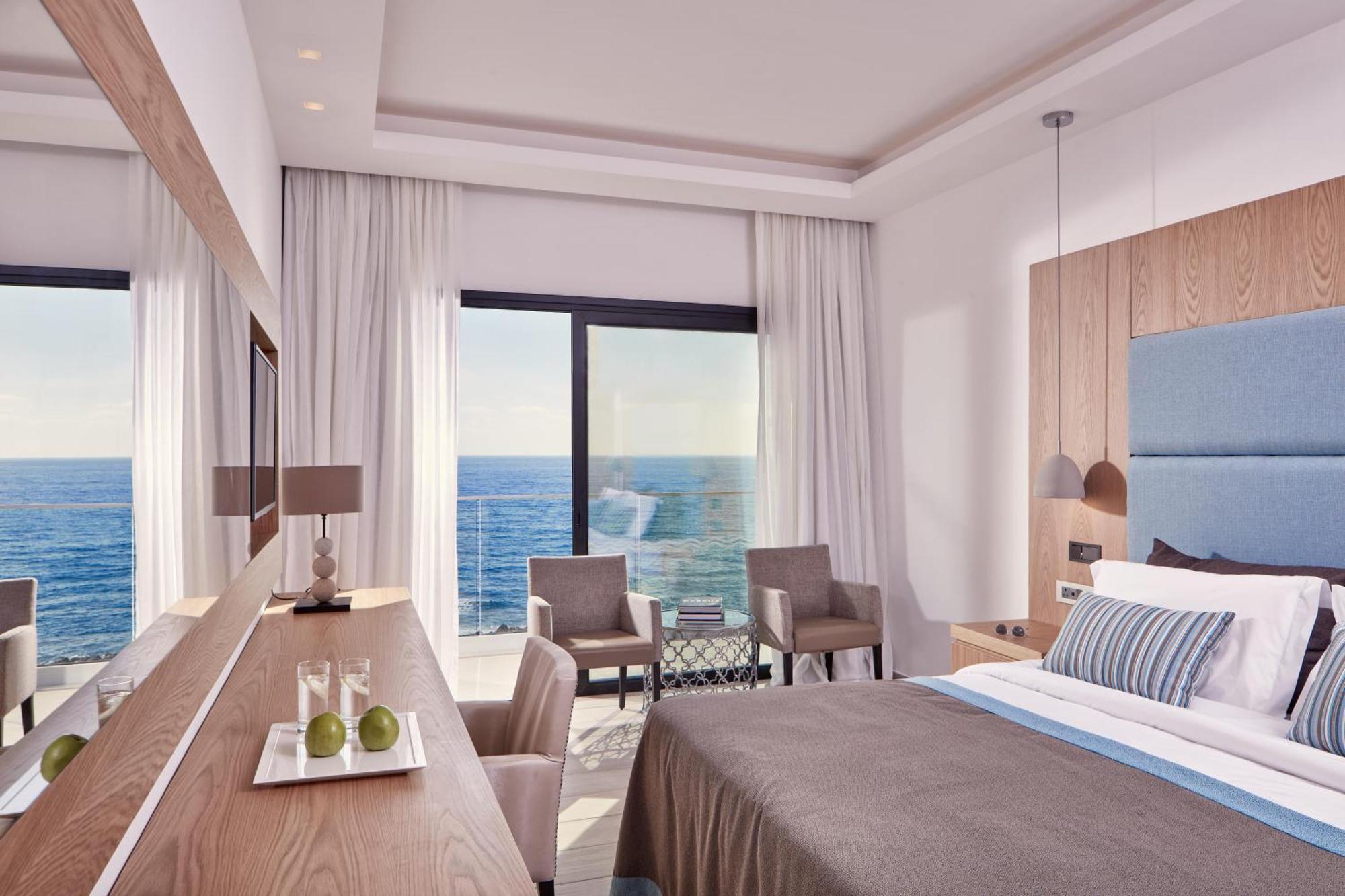 Atlantica Golden Beach Hotel - Adults Only Kissonerga Exterior photo